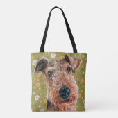 Niedliches Airedale Terrier und Muster für grüne B Tasche (Rückseite)