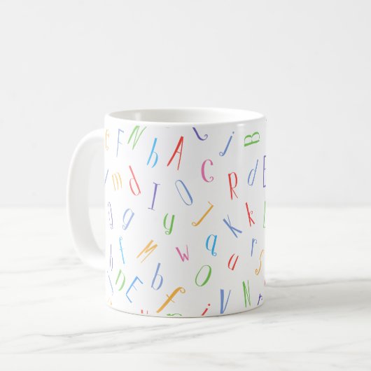 Niedliches Alphabet-Muster Kaffeetasse (Vorderseite Links)