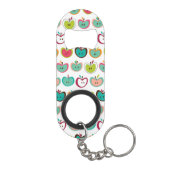 Niedliches Apfelmuster Schlüsselanhängerflaschenöffner (Rückseite)