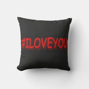 Niedliches Ausdrucksdesign "#ILOVEYOU". Jetzt kauf Kissen