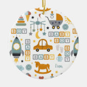 Niedliches Baby Boy Car Toy Muster mit Namen Weihn Keramik Ornament (Vorne)