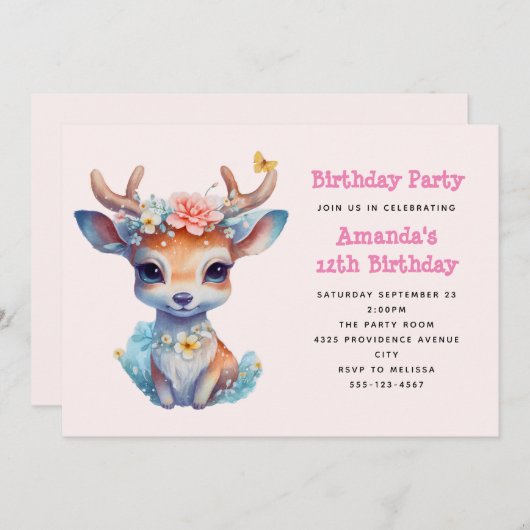 Niedliches Baby Deh mit Antlern und Blume Geburtst Einladung (Vorne/Hinten)