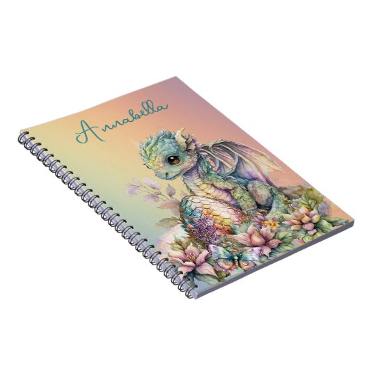 Niedliches Baby Dragon Ei auf Regenbogen Notizblock (Rechte Seite)