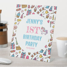 Niedliches Baby Girl vereint jedes Alter Geburtsta