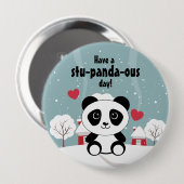 Niedliches Baby Panda im Winterschnee grau Button (Vorne & Hinten)