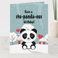Niedliches Baby Panda im Winterschnee grau