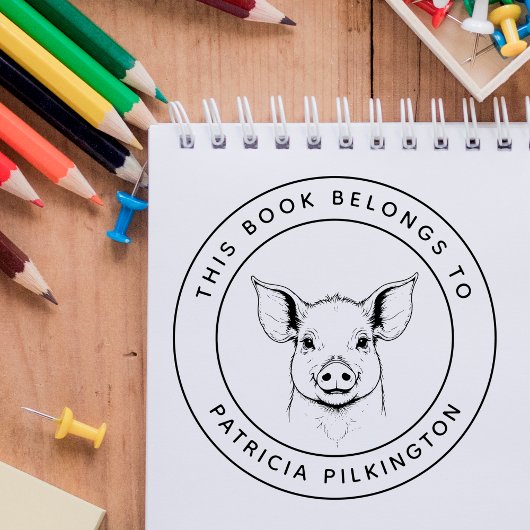 Niedliches Baby-Piglet Dieses Buch gehört zum Name Gummistempel