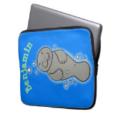 Niedliches Babymantel mit Bläschendarstellung Laptopschutzhülle (Vorderseite Links)