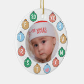 Niedliches Baby's First Christmas Foto Keramik Ornament (Rechts)