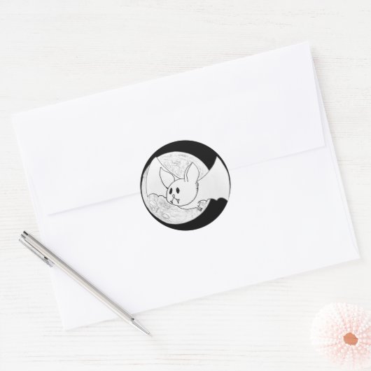 Niedliches Bat und Vollmond Halloween Runder Aufkleber (Umschlag)