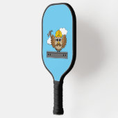 Niedliches Bauarbeiter-Owl mit Hard Hat Cartoon Pickleball Schläger (Links)