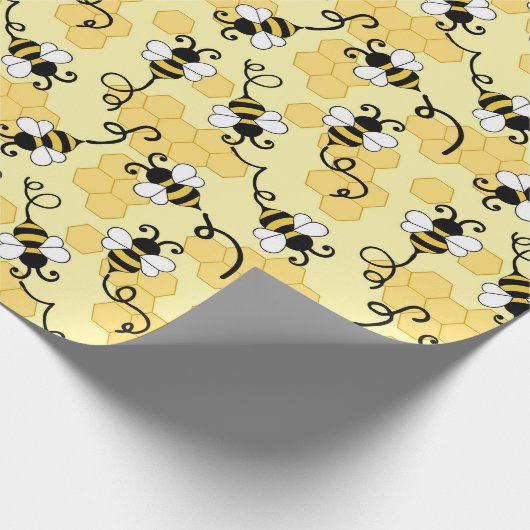 Niedliches Bienenmuster Geschenkpapier (Ecke)
