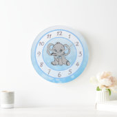 Niedliches blaues Elefantenkinder- oder Babykinder Große Wanduhr (Zuhause)