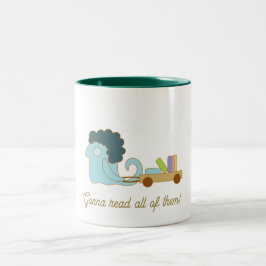 Niedliches blaues Monster mit einem Buchkarren Zweifarbige Tasse