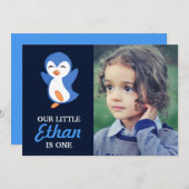 Niedliches blaues Penguin-Baby-Jungen-erstes Einladung (Vorne/Hinten)