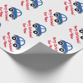 Niedliches blaues Spielzeugauto kundenspezifischer Geschenkpapier (Ecke)