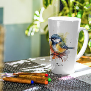 Niedliches Bluetit auf Zweig, Brauch Milchtasse