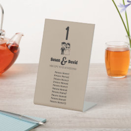 Niedliches Blütenzeichen und Schild mit flachem Bo