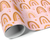 Niedliches Boho-Regenbogen-Herzmuster in rosa Oran Geschenkpapier (Rolleneckpunkt)