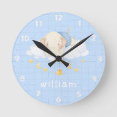 Niedliches Boho Wasserfarbe Elephant Clouds Blaues Runde Wanduhr (Vorderseite)