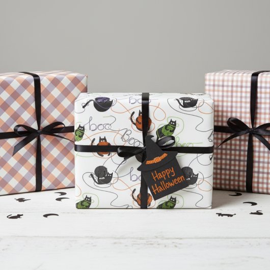 Niedliches bootigevoll gezinktes KätzchenHalloween Geschenkpapier Set
