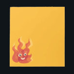 Niedliches Brandzeichen Notizblock<br><div class="desc">Notizblock mit niedlichem Flammenflamme-Kühlschrank mit einer hellen Flammenzeichendarstellung. Dieser Cartoon-Feuercharakter repräsentiert die Wärme und Bewegung in Flammen durch flüssige Bio Formen und warme,  sogar heiße Farben.</div>