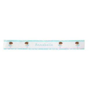 Niedliches Brünettes Ballerina-Geschenk Satinband