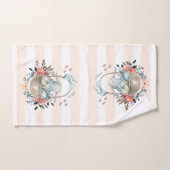 Niedliches Bunny in einem Korb mit Eiern und Hübsc Badhandtuch Set (Handtuch)