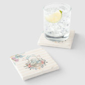 Niedliches Bunny in einem Korb mit Eiern und Hübsc Steinuntersetzer (Seitenansicht)