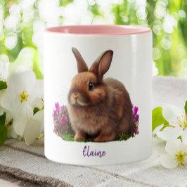 Niedliches Bunny Rabbit Purple Blumen Personalisie Zweifarbige Tasse