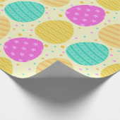 Niedliches buntes Ostereimuster Geschenkpapier (Ecke)