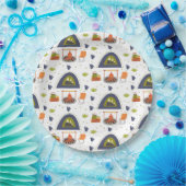 Niedliches Camping mit Feuer und Zeltgras rund Pappteller (Party)