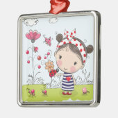 Niedliches Cartoon-Mädchen mit Marienkäfer in der Silbernes Ornament (Links)