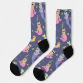 Niedliches Cat Mermaids Farbiges Illustrationsmust Socken (Linkes Detail)