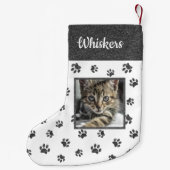 Niedliches Cat Name Foto Silver Glitzer Paw Prints Kleiner Weihnachtsstrumpf (Rückseite)