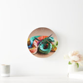 Niedliches Chinesisches Neujahrsschlange Zodiac Ge Runde Wanduhr (Zuhause)