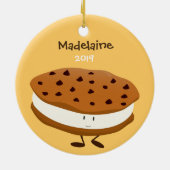 Niedliches Cookie Sandwich mit Name und Jahr | Orn Keramikornament (Hinten)