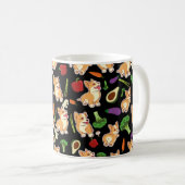 Niedliches Corgi und Gemüse - Muster schwarz Kaffeetasse (VorderseiteRechts)
