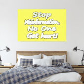niedliches Design mit "Stopp Misinformation". Jetz Leinwanddruck (Insitu (Schlafzimmer))