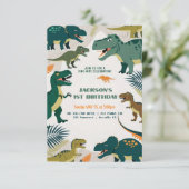 Niedliches Dino Party | Dinosaurier 1. Geburtstag Einladung (Stehend Vorderseite)