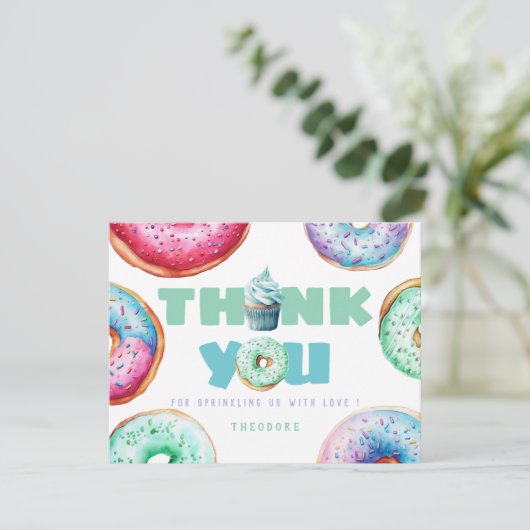 Niedliches Donut Boy Custom Message Kindergeburtst Dankeskarte (Stehend Vorderseite)