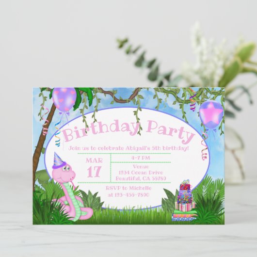 Niedliches Dschungelrosa Schlange Kindergeburtstag Einladung (Stehend Vorderseite)