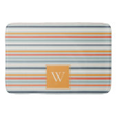 Niedliches dunkelorangefarbenes Muster Monogramm Badematte (Vorderseite)