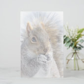Niedliches Eichhörnchen im Winter Briefpapier (Stehend Vorderseite)
