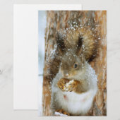Niedliches Eichhörnchen in der Winterlandschaft Briefpapier (Vorne/Hinten)