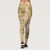 Niedliches Eichhörnchen isst ein Nussbaum-Foto Leggings (Rückseite)
