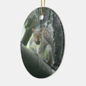 Niedliches Eichhörnchen mit Nuss-Tier-Verzierung Keramik Ornament (Links)