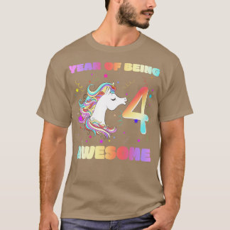 Niedliches Einhorn 4 Jahre Phantastisch 4. Geburts T-Shirt