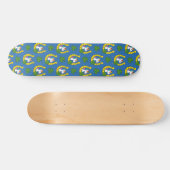 Niedliches Einhorn auf St Patrick's Day Pattern Skateboard (Horizontal)