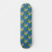 Niedliches Einhorn auf St Patrick's Day Pattern Skateboard (Vorne)